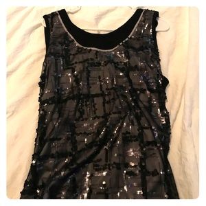 Sequence tank. Black and gold.